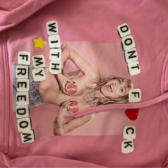 Marc Jacobs x Miley Cyrus Planned Parenthood Hoodie * will donate proceeds* - Picture 5 of 9